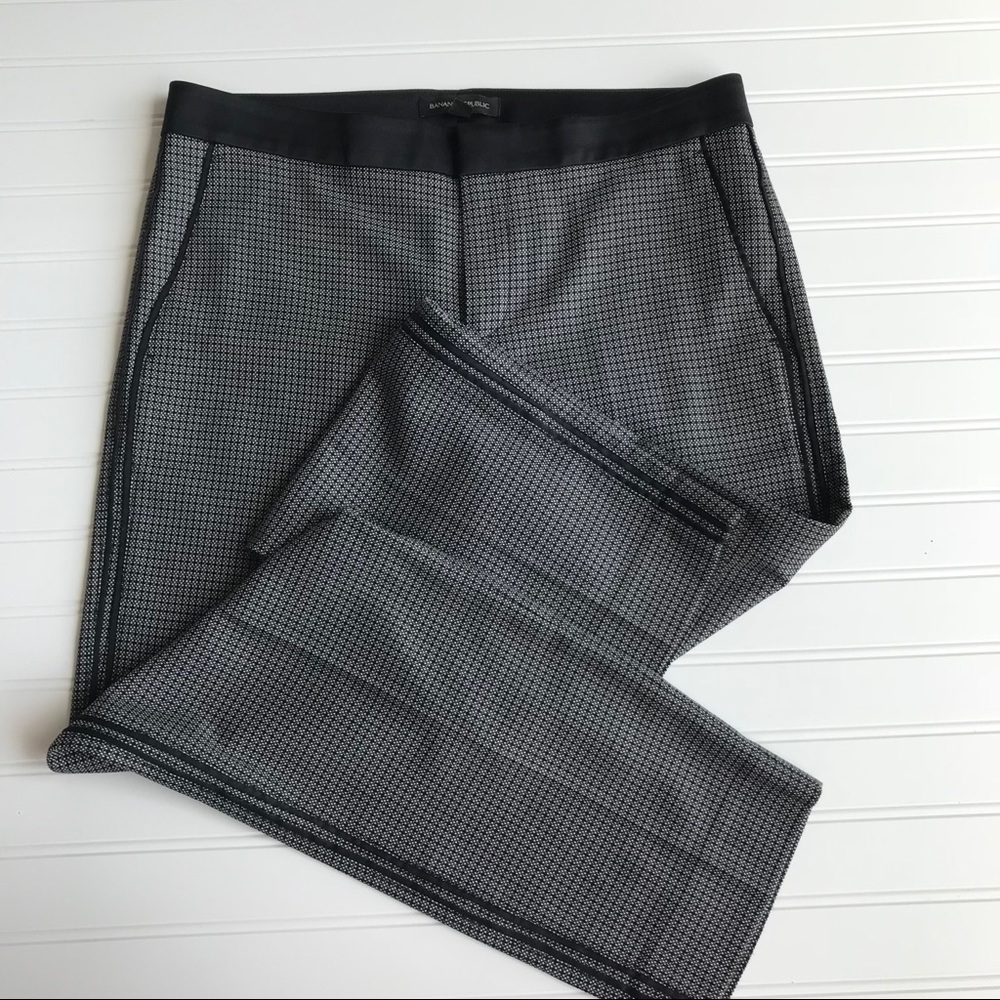 Banana Republic Black and White Dress Pants 8